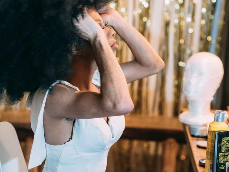 Top 10 BEST Synthetic Wigs On Amazon&nbsp;(2022)